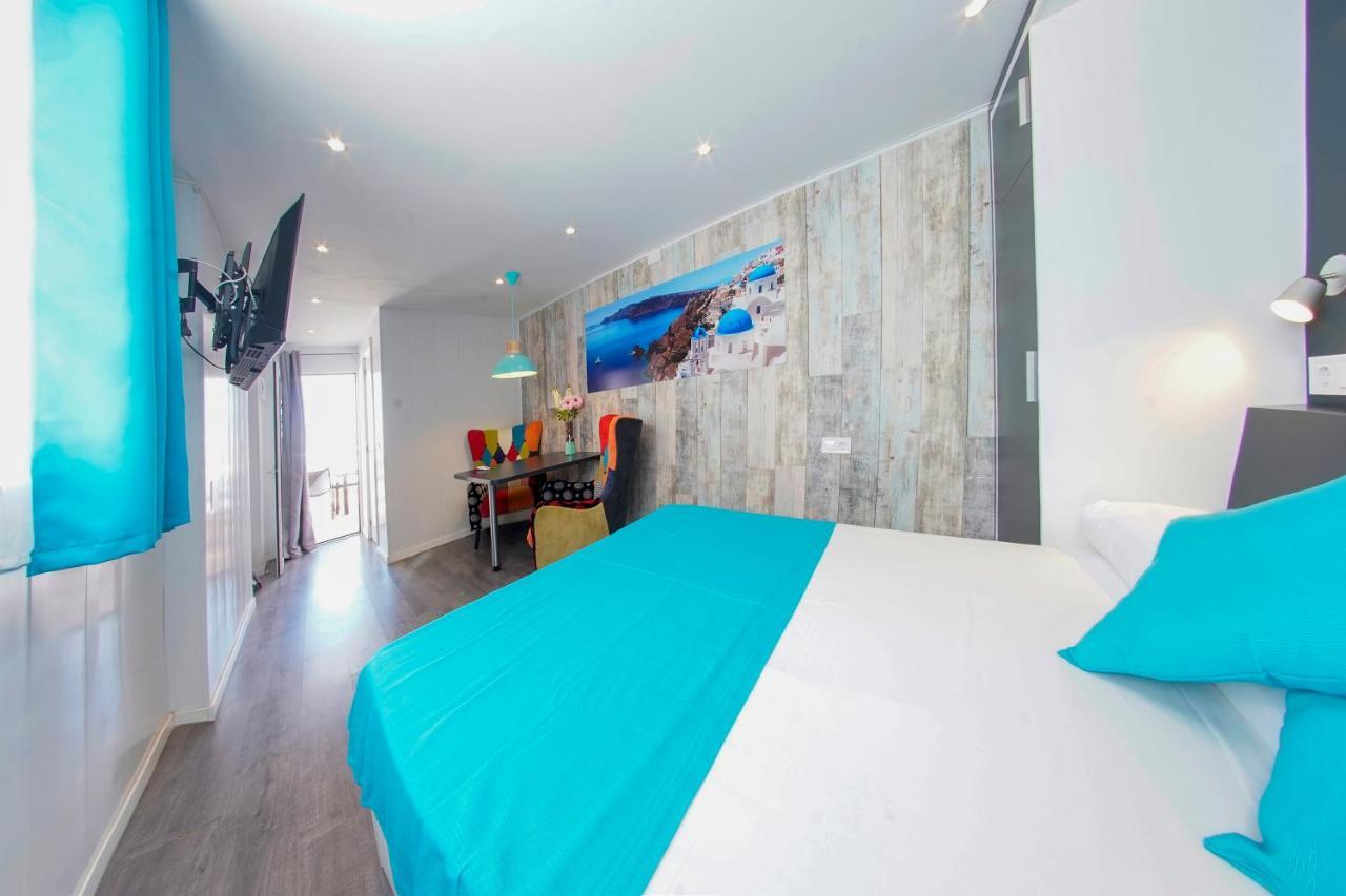Sunsands Atico Playa76 Carihuela Torremolinos Bagian luar foto