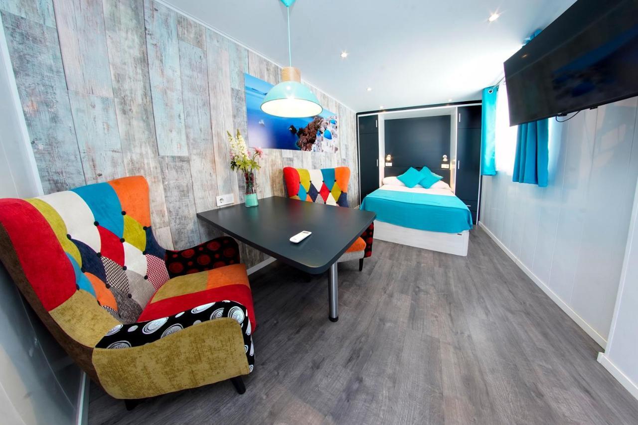 Sunsands Atico Playa76 Carihuela Torremolinos Bagian luar foto