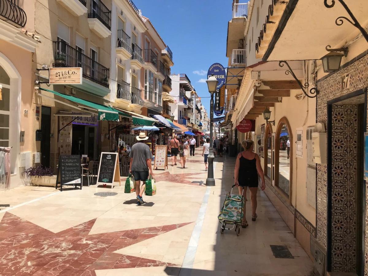 Sunsands Atico Playa76 Carihuela Torremolinos Bagian luar foto